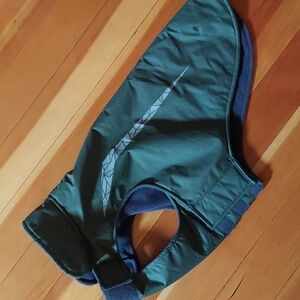 RC Pets raincoat for dog size 20